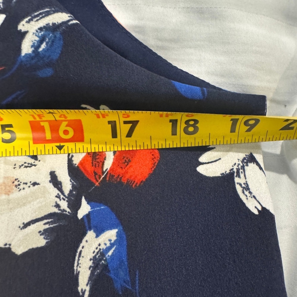 Banana Republic Floral Sleeveless Blouse Womens M Bow Tied Shoulders Deep V Back - Picture 11 of 12